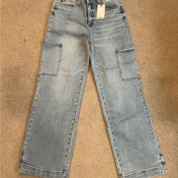 The Rosie from Judy Blue: High-Rise Cargo Wide Denim
11-NWT, never worn. - Picture 2 of 3